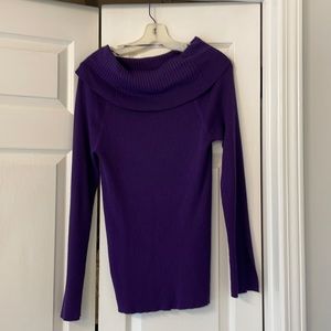Purple ribbed sweater with flare sleeves